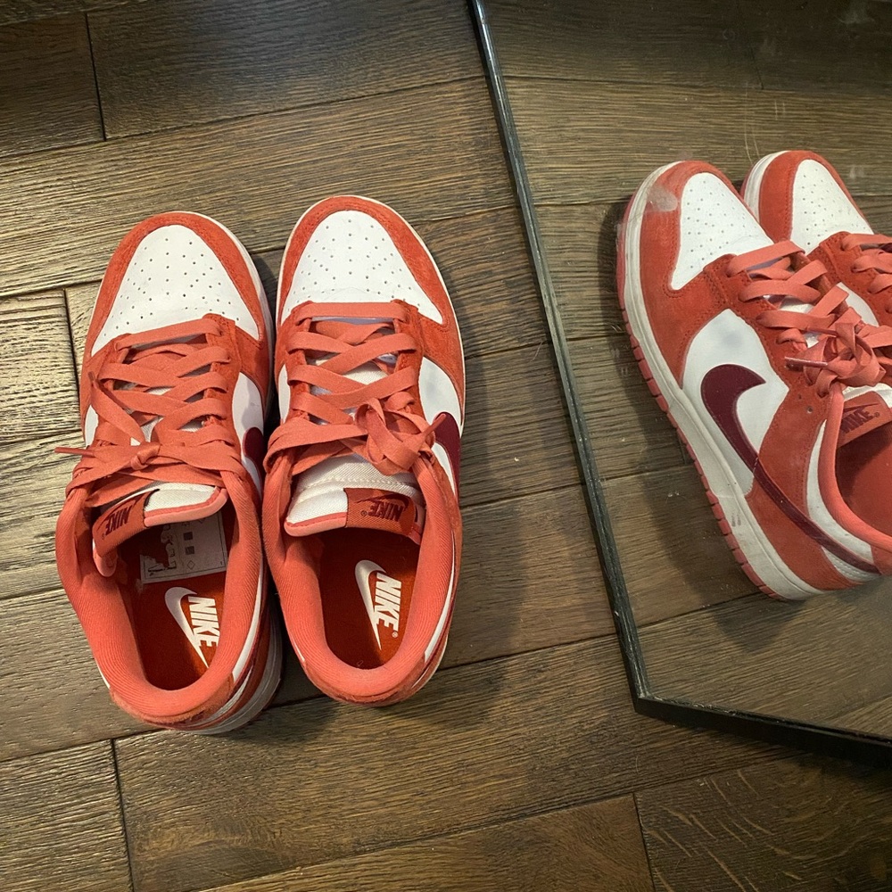Nike Dunks - Picture 4 of 5